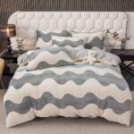 Set lenjerie cocolino pufoasa, cu elastic, pat 2 persoane, 4 piese