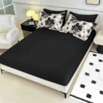 Lenjerie de Pat 1 Persoană- pat 140*200 cm, Cearceaf cu elastic, Imprimeu 5D Flori Crem cu Negru - imagine 2