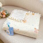 Păturică copii din bumbac 100% și Minky 3D, 100 x 150 cm  – Ivoire , model cu Ursuleți și Elefănței Pastel - imagine 5
