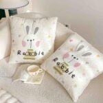 Pilotă pentru copii și bebeluși 2 în 1, 100% Bumbac, Transformabilă în Pernă – 100 x 145 cm,  model cu Iepuraș, Crem Multicolor - imagine 5