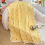 Păturică copii din bumbac 100% și Minky 3D, 100 x 150 cm  – Galben, model cu Căluți Balansoar - imagine 2