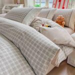 Lenjerie pat dublu  - bumbac 100 % , 4 piese, Cearceaf cu elastic , Crem cu Carouri si Dantela - imagine 2
