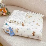 Păturică copii din bumbac 100% și Minky 3D, 100 x 150 cm  – Ivoire, model cu Ursuleți și Steluțe - imagine 5
