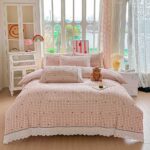 Lenjerie pat dublu  - bumbac 100 % , 4 piese, Cearceaf cu elastic , Roz Pudra cu Carouri, Inimioare si Dantela