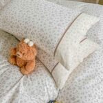 Lenjerie pat dublu  - bumbac 100 % , 4 piese, Cearceaf cu elastic , Flori Gri si Dantela - imagine 5