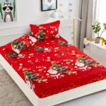 Set husa pentru pat dublu confectionata din bumbac finet cu imprimeu Mos Craciun + 2 fete de perna HF238XMAS-20005