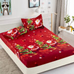 Set husa pentru pat dublu confectionata din bumbac finet cu imprimeu Mos Craciun + 2 fete de perna HF238XMAS-20011