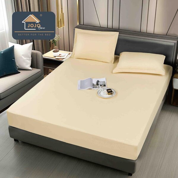 Husă pat impermeabilă cu elastic 180×200 + 2 fețe pernă JOHI18002