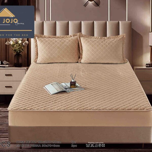 Husă Pat tip Topper cu elastic + 2 fețe de pernă 180x200 cm JOJTC18003