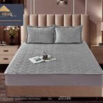 Husă Pat tip Topper cu elastic + 2 fețe de pernă 180x200 cm JOJTC18011