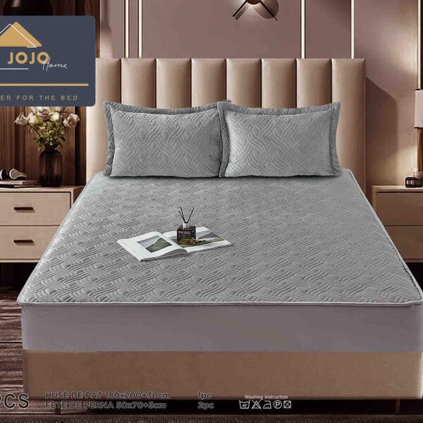 Husă Pat tip Topper cu elastic + 2 fețe de pernă 180x200 cm JOJTC18011