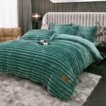 Set lenjerie cocolino pufoasa, model dungi groase, cu elastic, pat 2 persoane, 4 piese