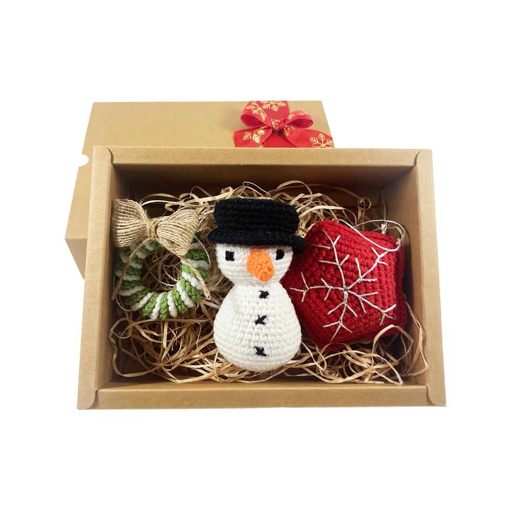 Set-4.jpg Decoratiuni Brad Craciun- Crosetate, Handmade, Set 4 - imagine 1