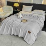 Pătură Jojo Home din Cașmir Artificial 200x230 cm, Gri Deschis