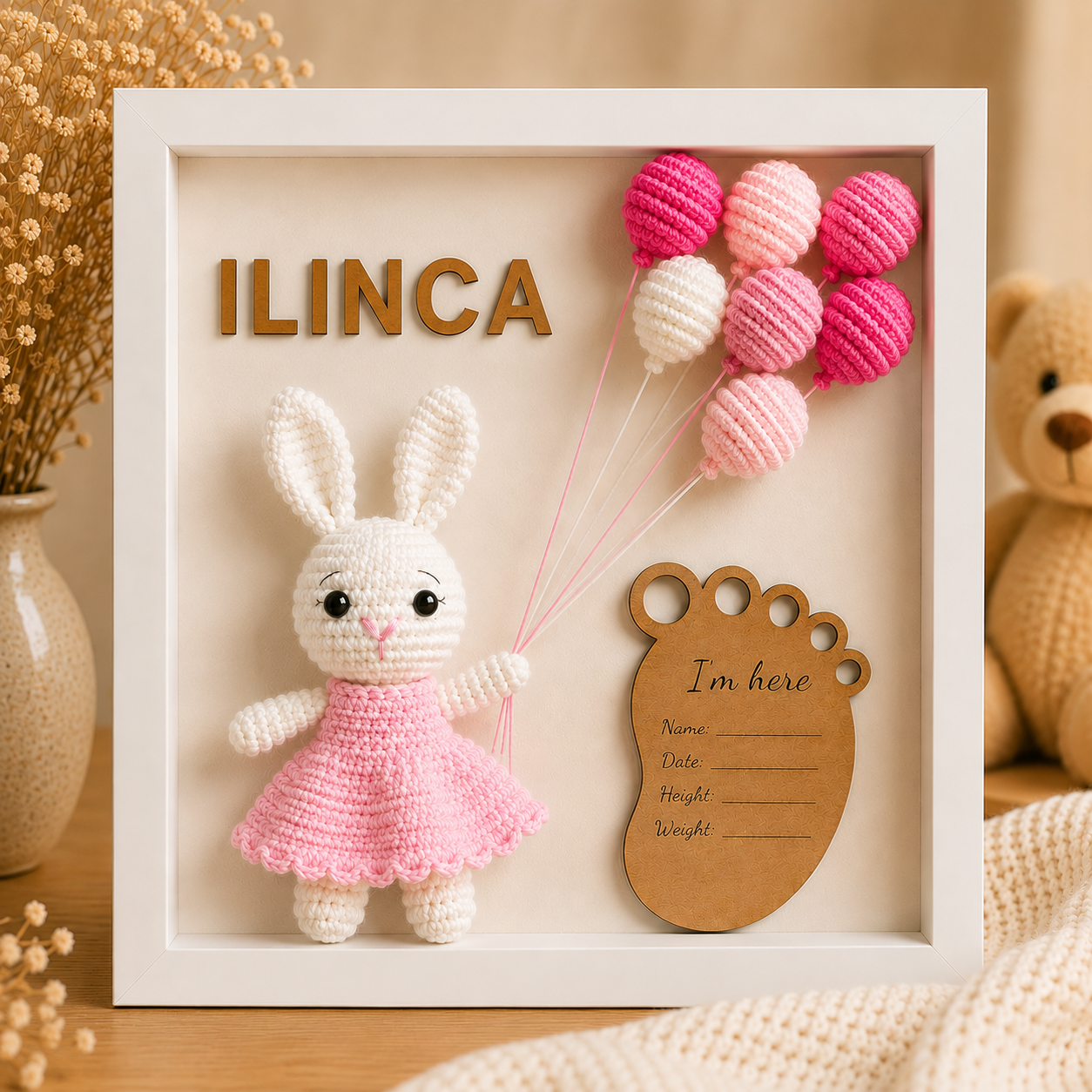 iepuras-rochita-roz.png Tablou personalizat Shadow Box – Iepuras fetita rochita roz - imagine 1