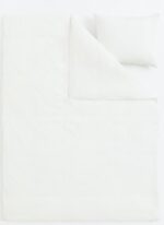 Set Lenjerie Pat 1 Persoana  din Muselina , Bumbac 100 %, 3 Piese -, Cearceaf cu elastic ,Alb - imagine 2